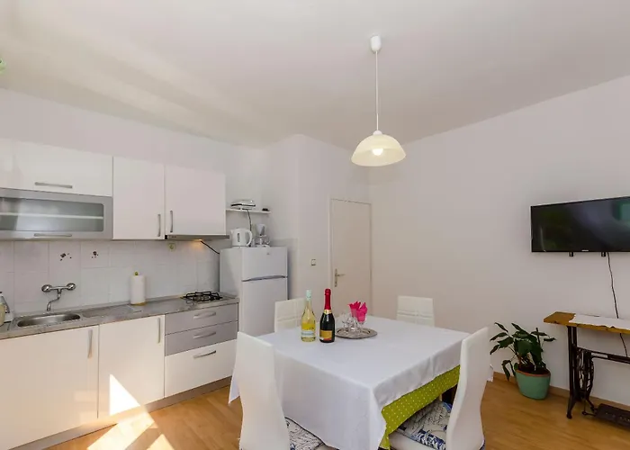 Appartement Jakov Jelsa (Hvar)