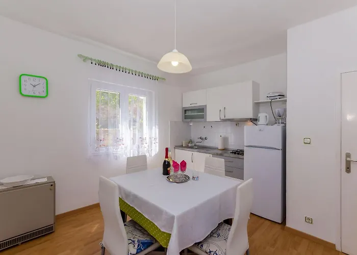 Apartamento Jakov *