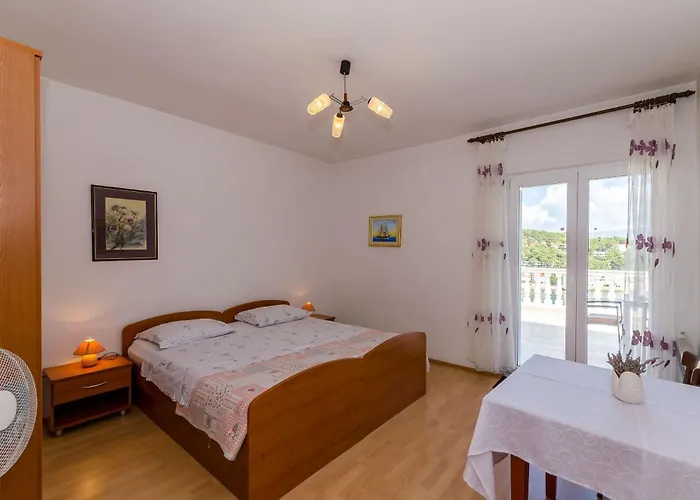Jakov Jelsa (Hvar)