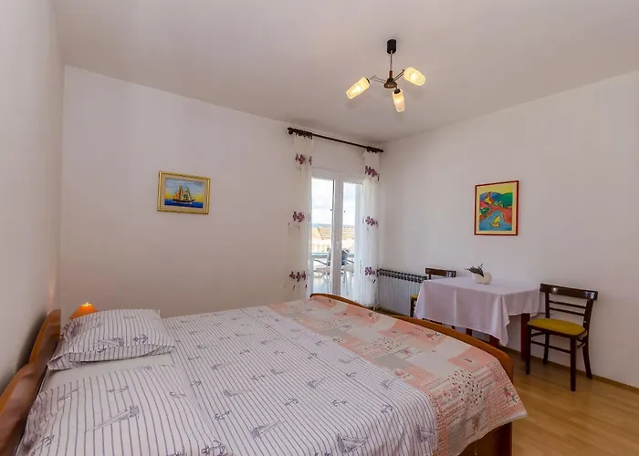 Jakov * Jelsa (Hvar)